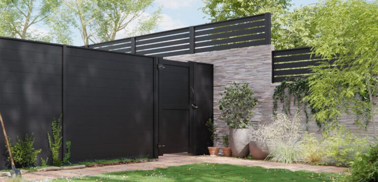 A kerítés mint a magánszféra és biztonság szimbóluma